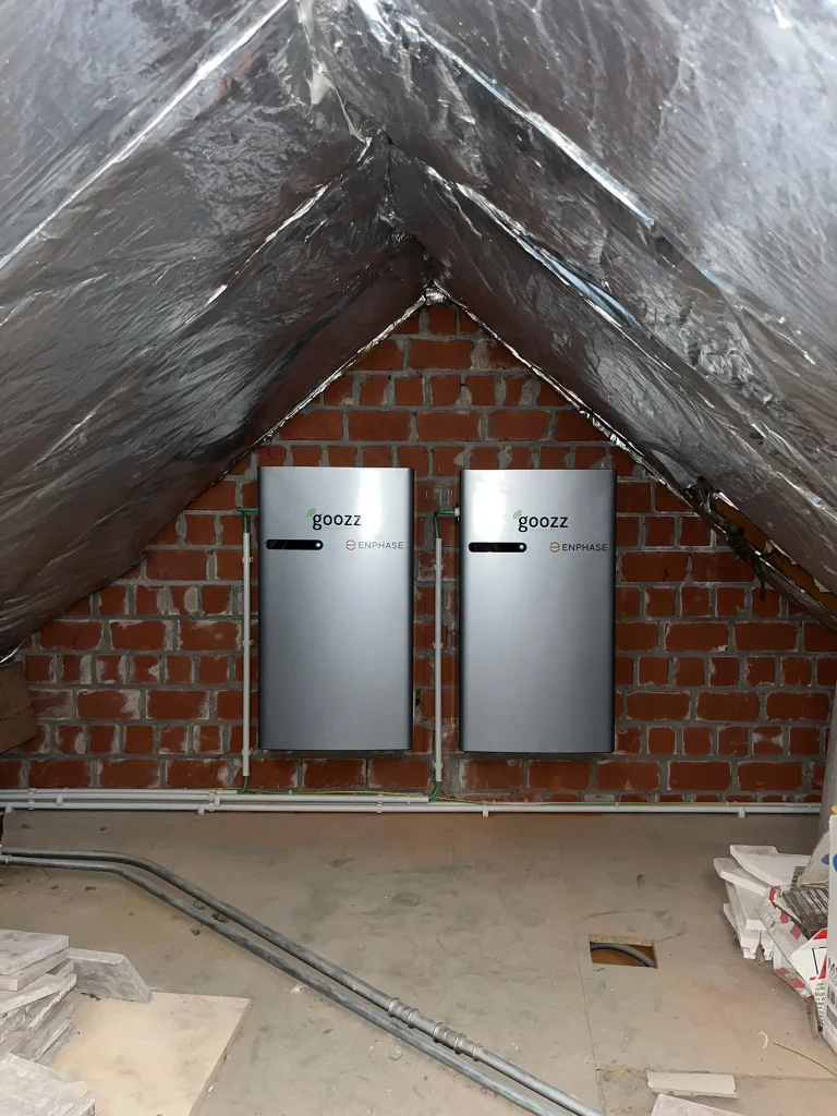 installatie emphase batterij